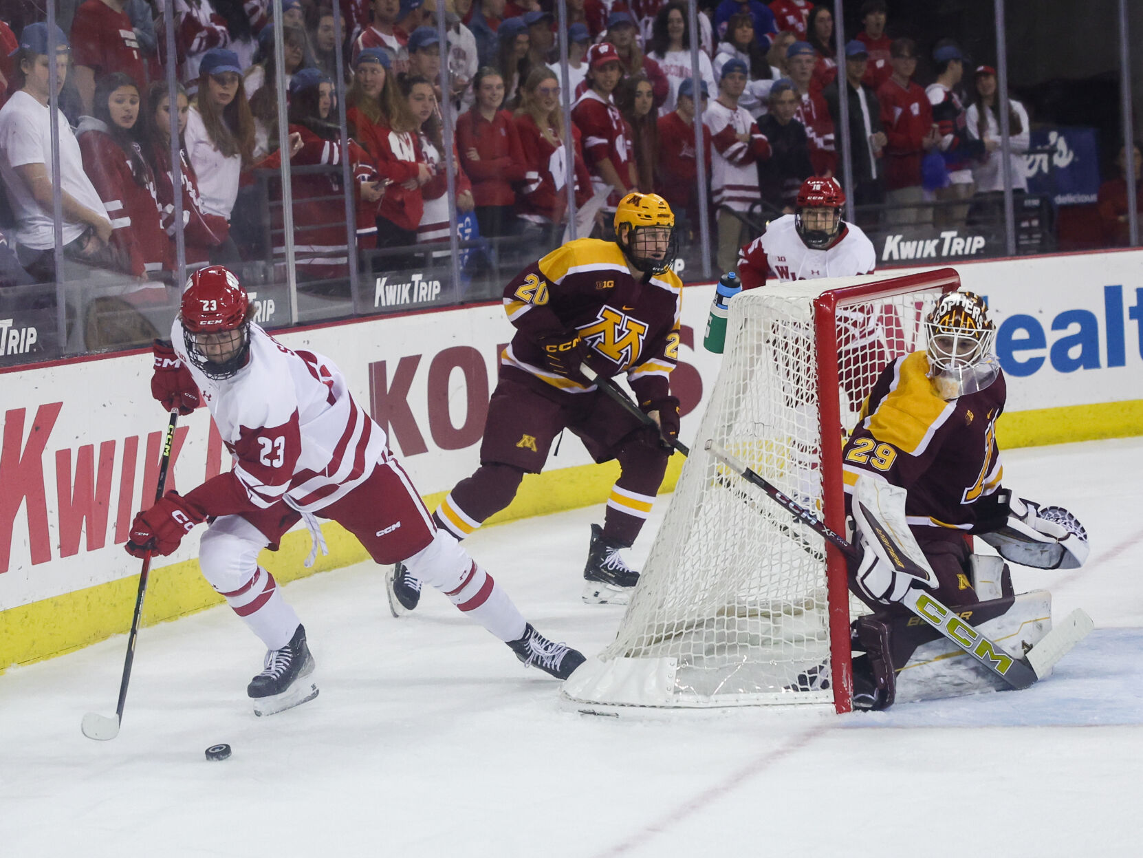 wis-minn-mhc-110824-015-11082024205443.jpg